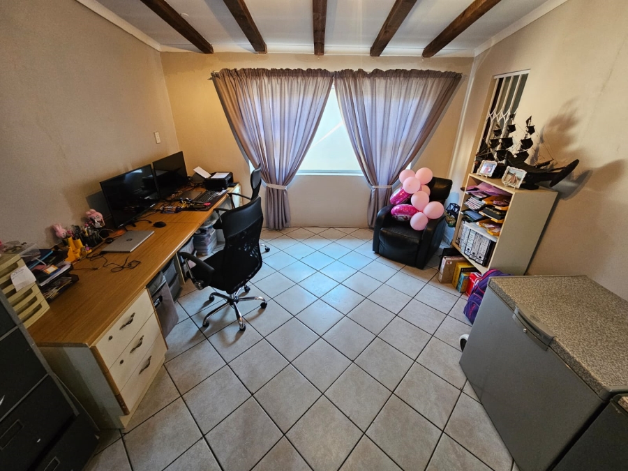 4 Bedroom Property for Sale in Sasolburg Ext 11 Free State